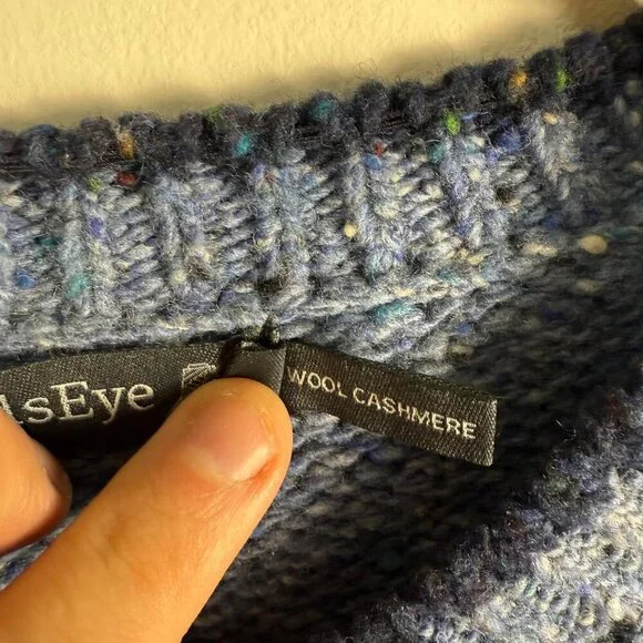 IrelandsEye Irish Wool Cashmere V-Neck Sweater Large - Picture 3 of 7